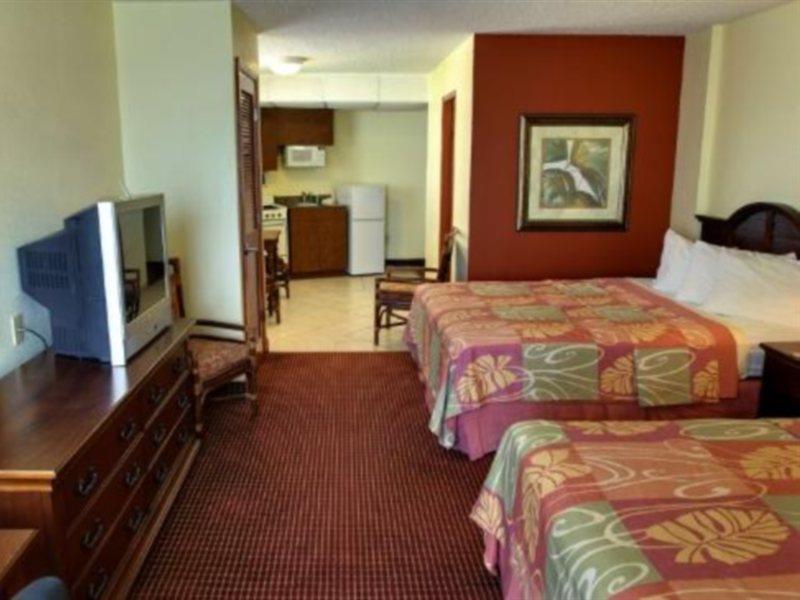 Best Western Aku Tiki Inn Daytona Beach Exterior photo